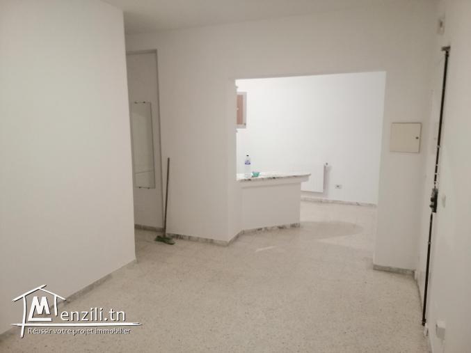 Studio 2 pièces à Ain zaghouane