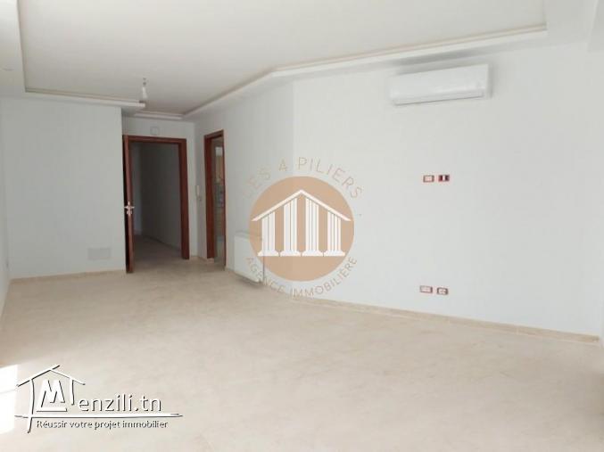 A-VENDRE _ Un appartement s 3 de 137.19m² à BORJ CEDRIA