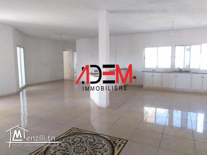 Spacieux appartement S3 de 200m² à Sousse ville