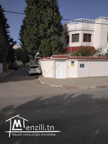 Villa de 500m2 à vendre à Gazella (Ariana)