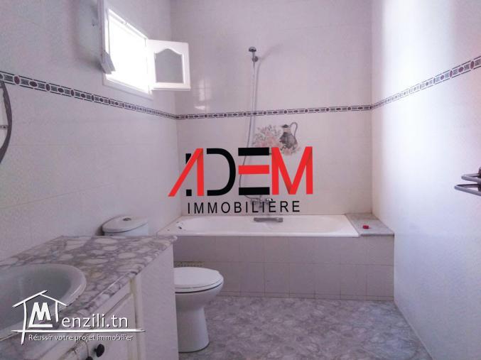 Spacieux étage de villa S4 de 250m² avec abri voiture