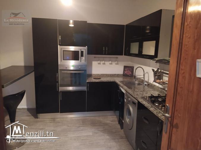 Villa indépendante a Sidi Salem pied dans l'eau