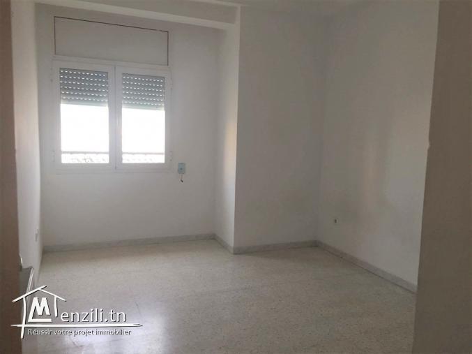 Appartement S+2 à L'Aouina