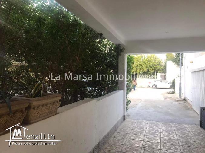 A Vendre appartement s3 à Gammarth