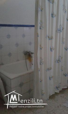 Un grand appartement à vendre au centre ville de Tunis