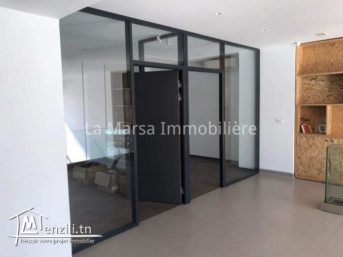 A Vendre un local commercial de 335m² sur la route GP9