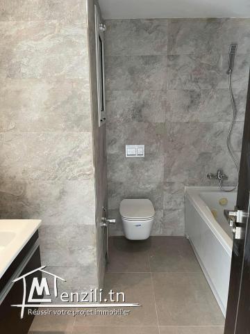 Appartement haut standing neuf aux jardins de Carthage