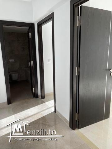 Appartement haut standing neuf aux jardins de Carthage