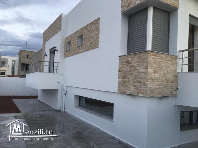 Villa à Cité El Hidhab