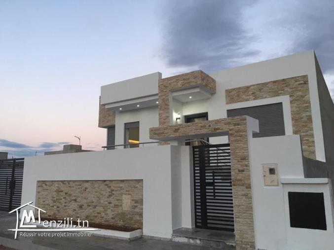 Villa à Cité El Hidhab
