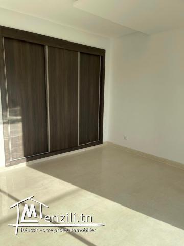 Particulier/location Appartement haut standing neuf aux jardins de Carthage