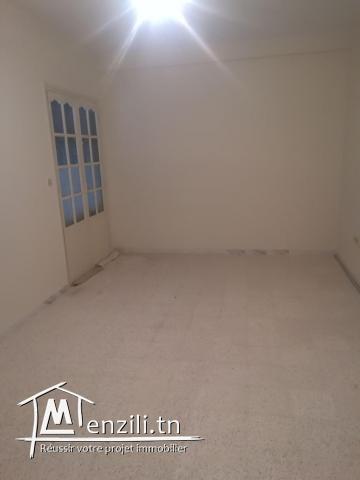 • Appartement sis à sidi Abdelhamid