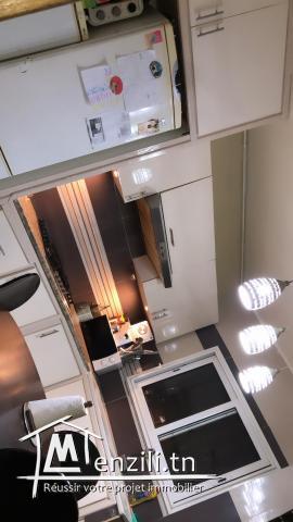 Apparemment à vendre