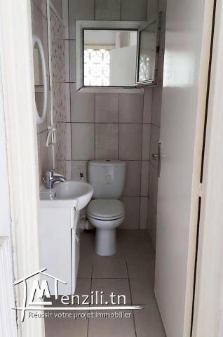 A vendre appartement s+2 à el menzah 6