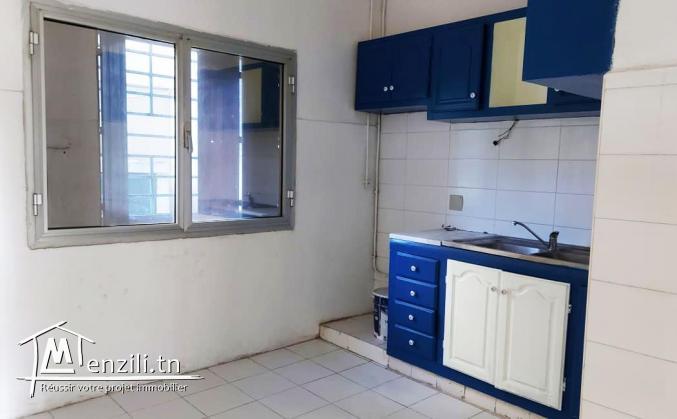 A vendre appartement s+2 à el menzah 6