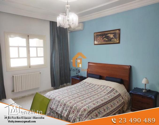 Villa sur deux niveaux à vendre