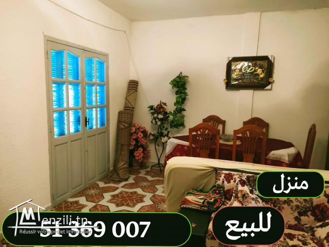 Maison 1er étage à 5 Km du center ville Tabarka