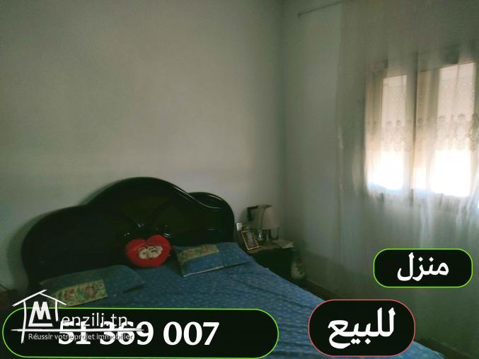 Maison 1er étage à 5 Km du center ville Tabarka