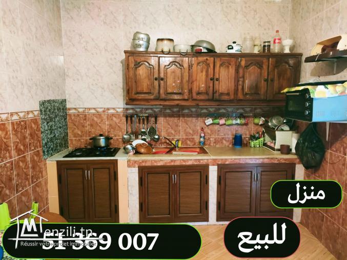 Maison 1er étage à 5 Km du center ville Tabarka