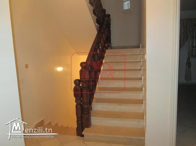 location d'une villa style américaine à corniche