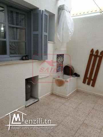 location d'un studio meublé à ain mariem