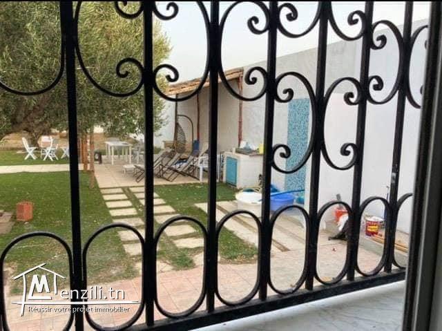 À vendre une villa de 1000m proche de yasmine Hammamet