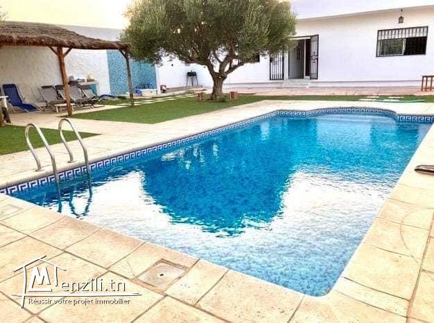 À vendre une villa de 1000m proche de yasmine Hammamet