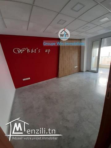 LOCATION BUREAU KHEZAMA EST