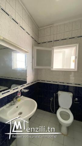 A vendre un appartement S+3 aux jardins de l'aouina