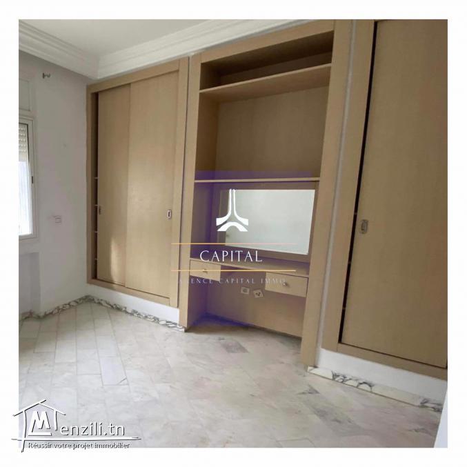 s3 a laouina avec place parking ss