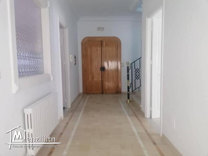 Villa  S+4  Jardin de Aouina