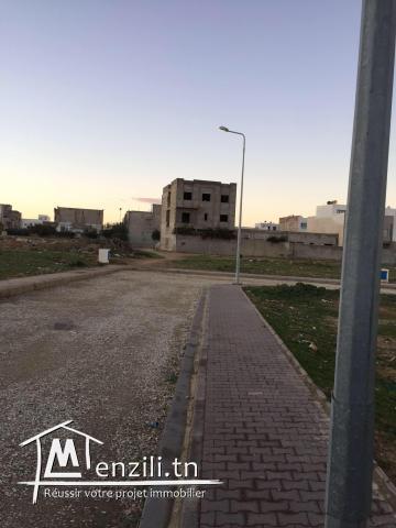 A vendre terrain a Manouba