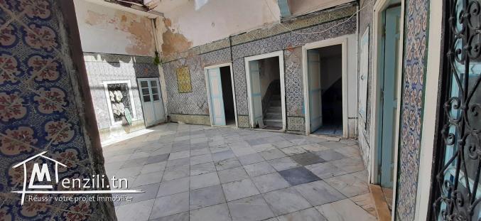 A vendre maison traditionnelle à la madina