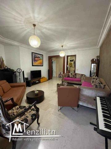 un appartement en S4 à Cité Wahat