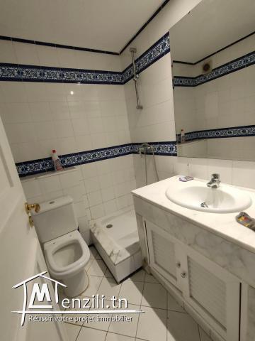 Spacieux S+4 de 289m² avec cellier et 2ppkg à Menzah8