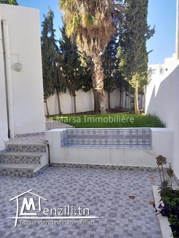 A Louer villa s3 avec jardin à Menzah 9