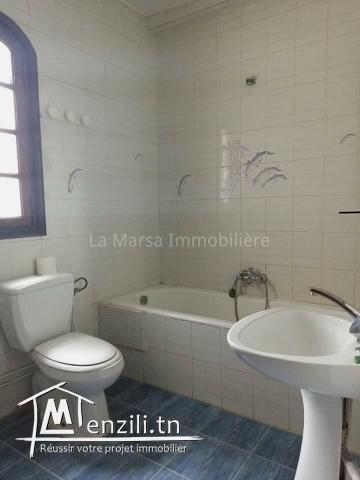 A Louer villa s3 avec jardin à Menzah 9