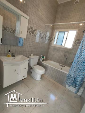 Spacieux Rez de chaussée d'une villa S+3 à Menzah1