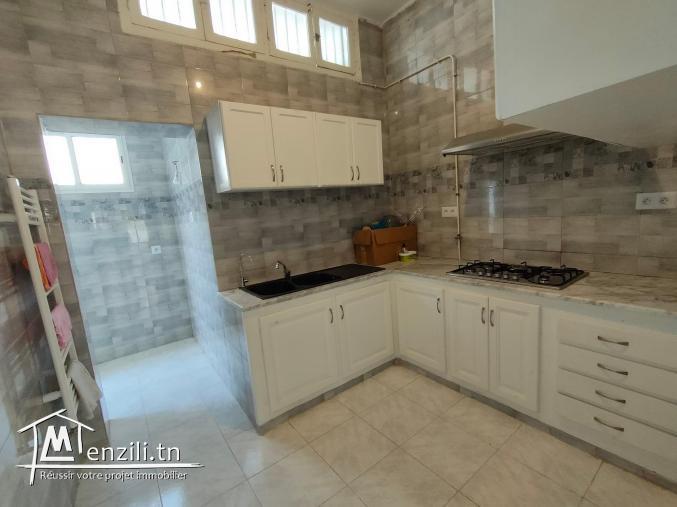 Spacieux Rez de chaussée d'une villa S+3 à Menzah1