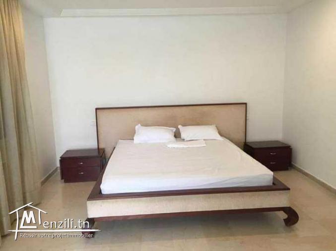 Duplex UV4 totalement refait à neuf avec à Menzah6