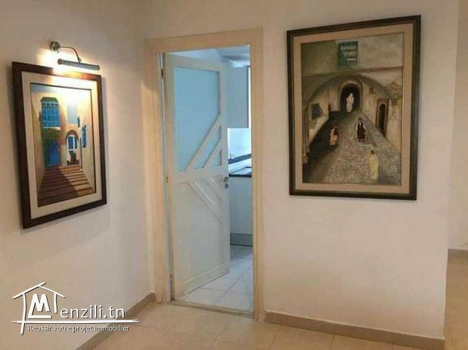 Duplex UV4 totalement refait à neuf avec à Menzah6