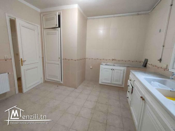 S+3 d'une superficie de 103m² Net (sur le titre) a riadh landalous