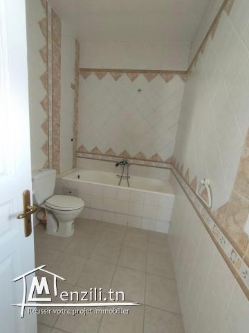 duplex haut standing avec un jardin privatif a menzah9