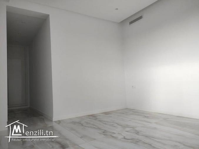 UN BEL APPARTEMENT S+1