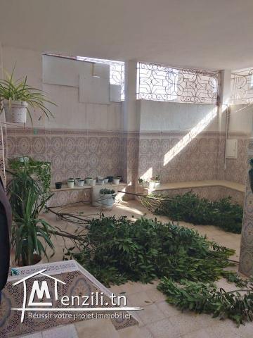 A vendre villa a l'artisanat cité el banka