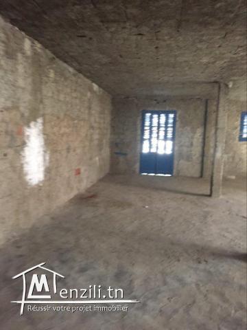 A vendre maison à El omrane