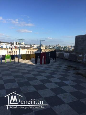 A vendre maison à El omrane