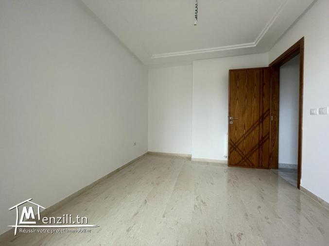 Appartement jamais habité de type s+2