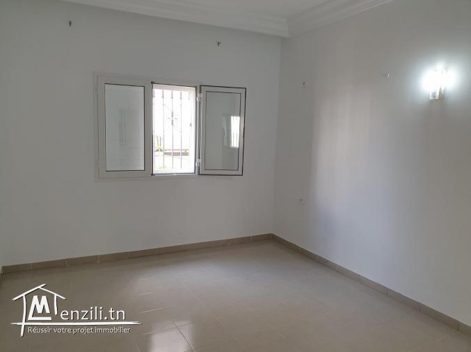 REZ-DE-CHAUSSEE A BOUKHRISS