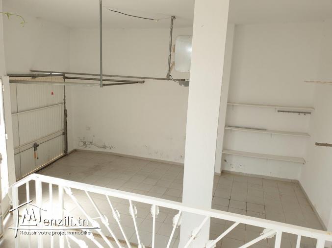 REZ-DE-CHAUSSEE A BOUKHRISS